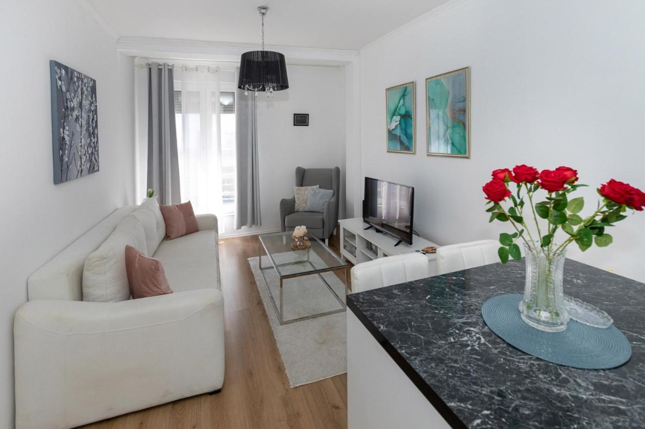 Apartment Happy Ii *